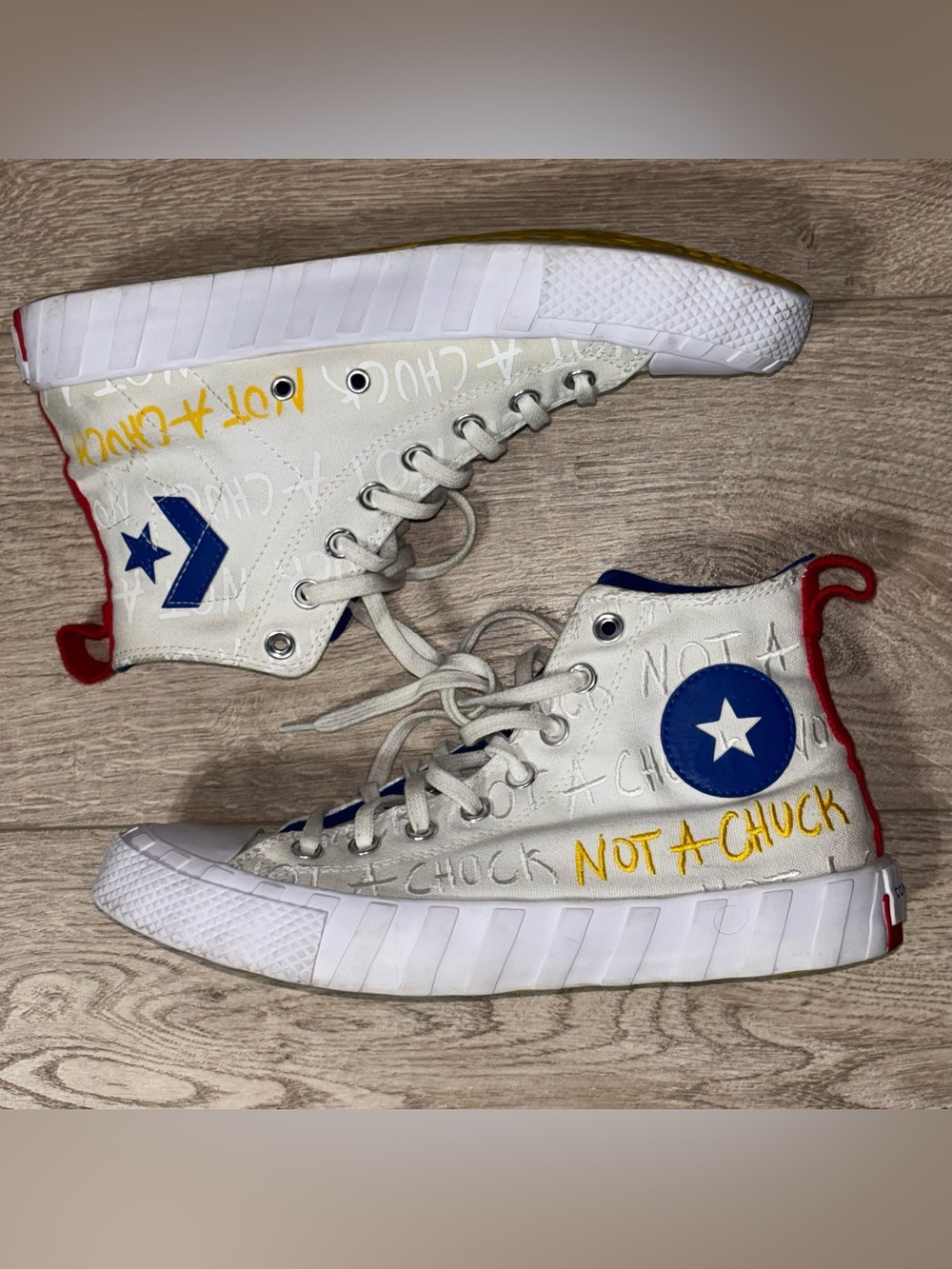 Not a chuck Converse high top sz 7.5